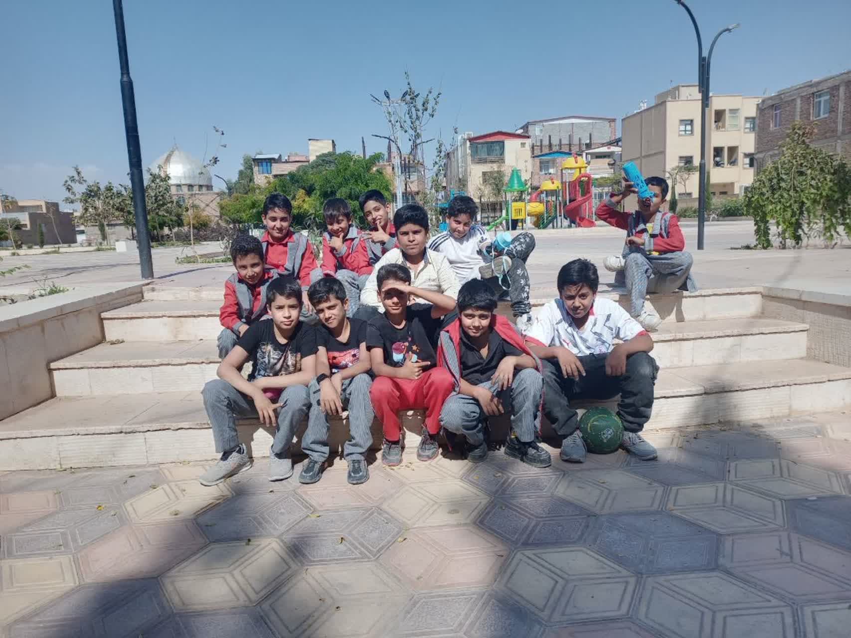 دبستان هوش برتر